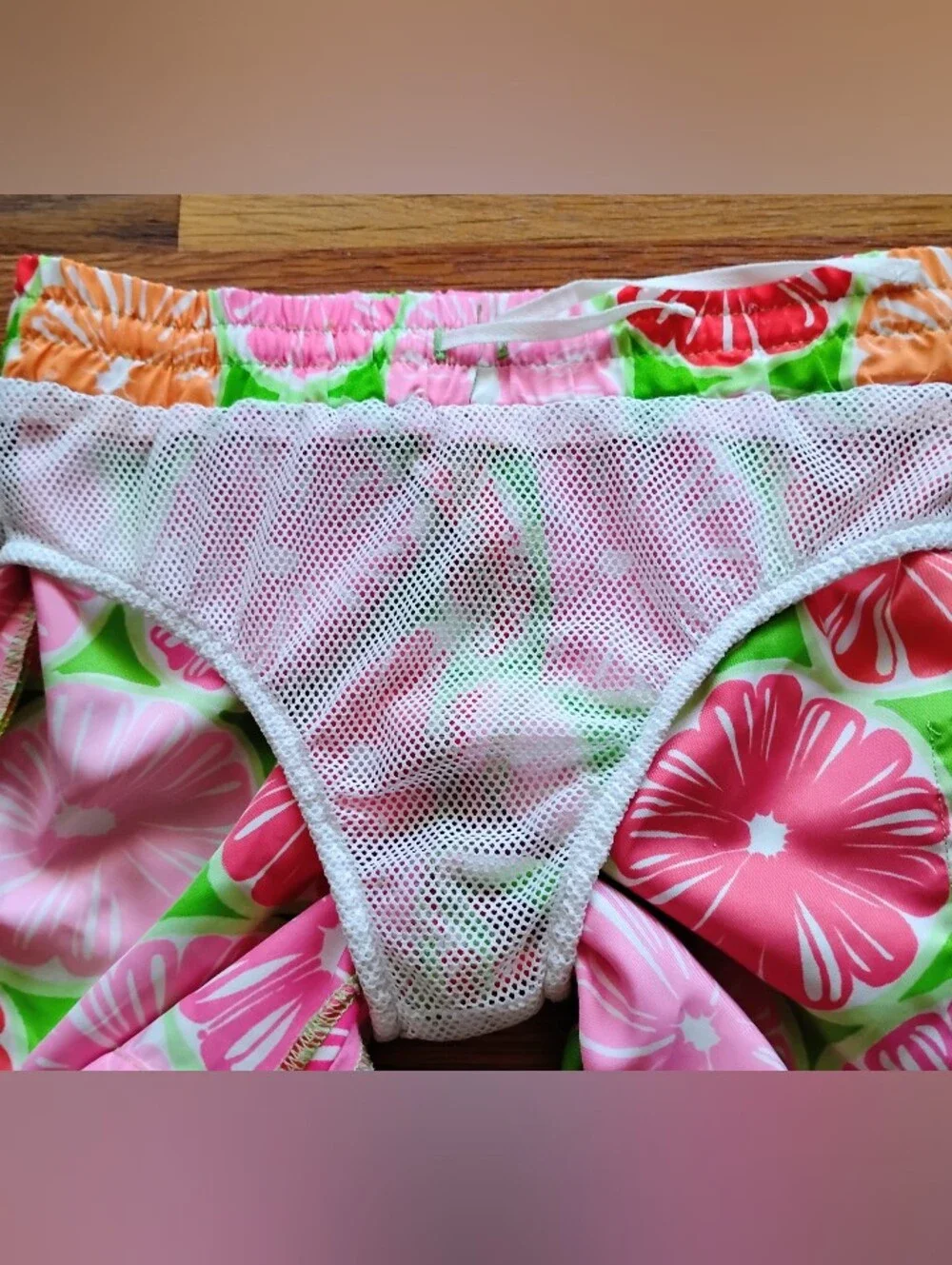 Lilly Pulitzer Boys White Label Juice Stand Swim Bottoms Trunks Size XS (2T/4T)
